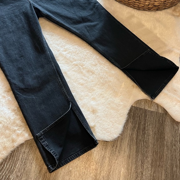 A&F High-Rise Vent Split Hem Skinny Jean in Black 34 / 18 Short - Picture 9 of 16